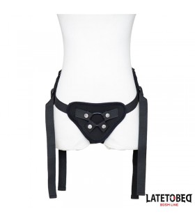 Arnés Strap On Encaje con Anillo Silicona Ajustable